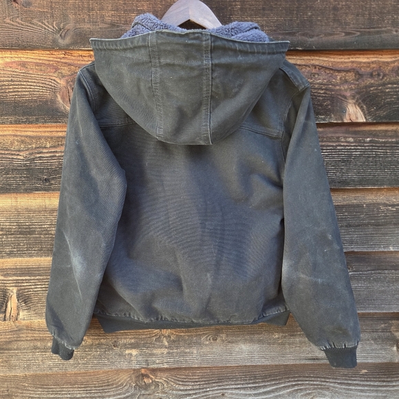 Carhartt Wildwood Jacket Seen on Yellowstone worn by Beth Dutton. Faded Black - Picture 4 of 8